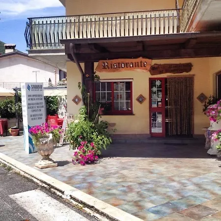Casavacanze Simbrivio Holiday home